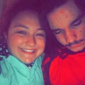 Meet your Posher, Dakota